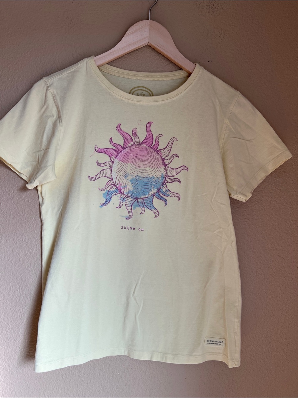 Life is Good Classic Tee Shirt Shine On S